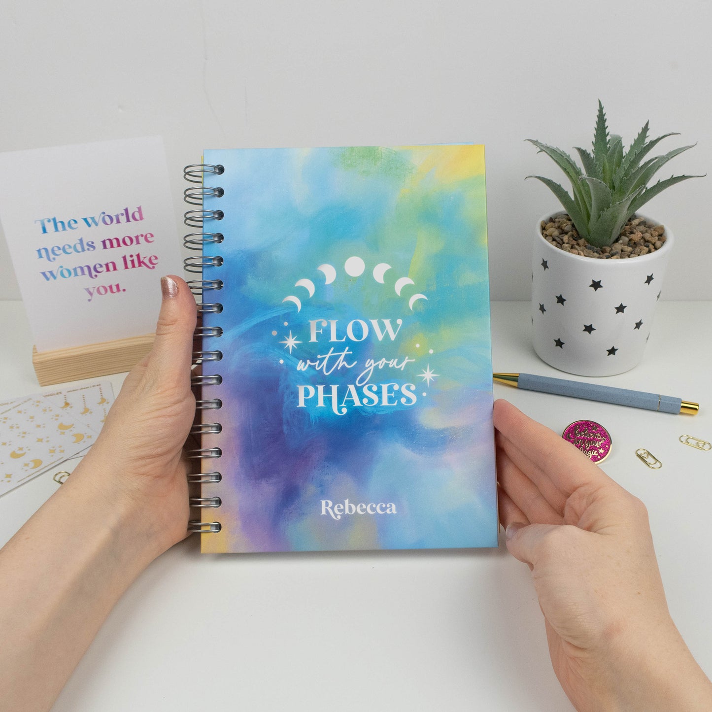 FLOW WITH YOUR PHASES - LUXE PERSONALISED JOURNAL