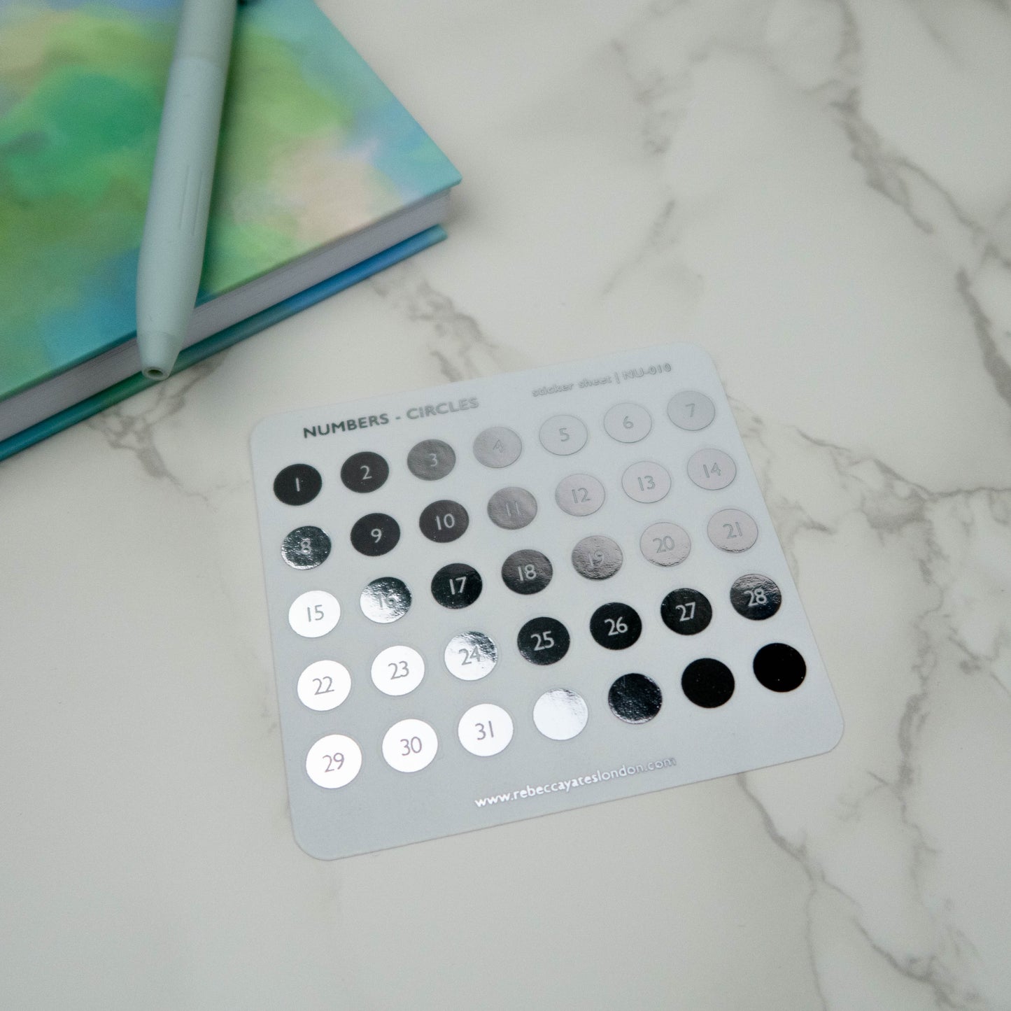 CIRCLE NUMBERS - FOILED PLANNER STICKERS