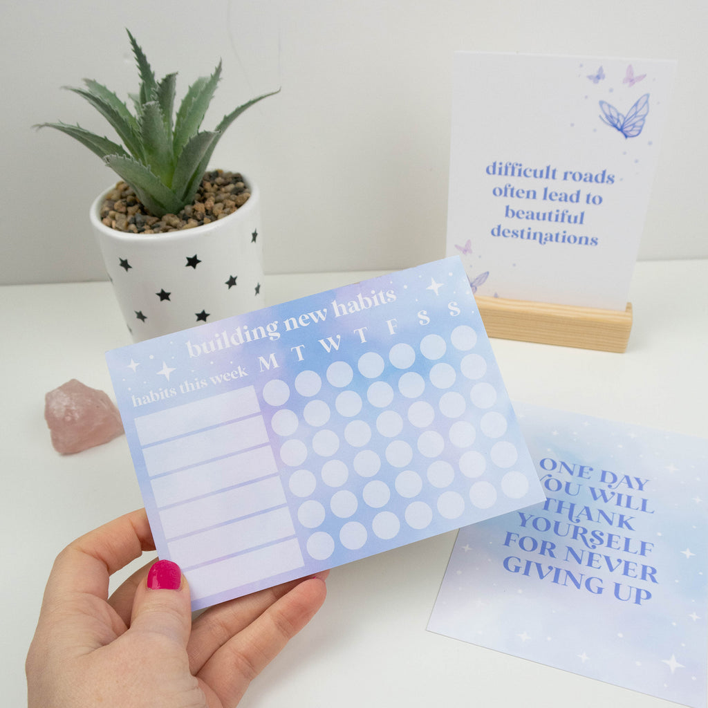 BUILDING NEW HABITS - A6 TRACKER PAD - Rebecca Yates