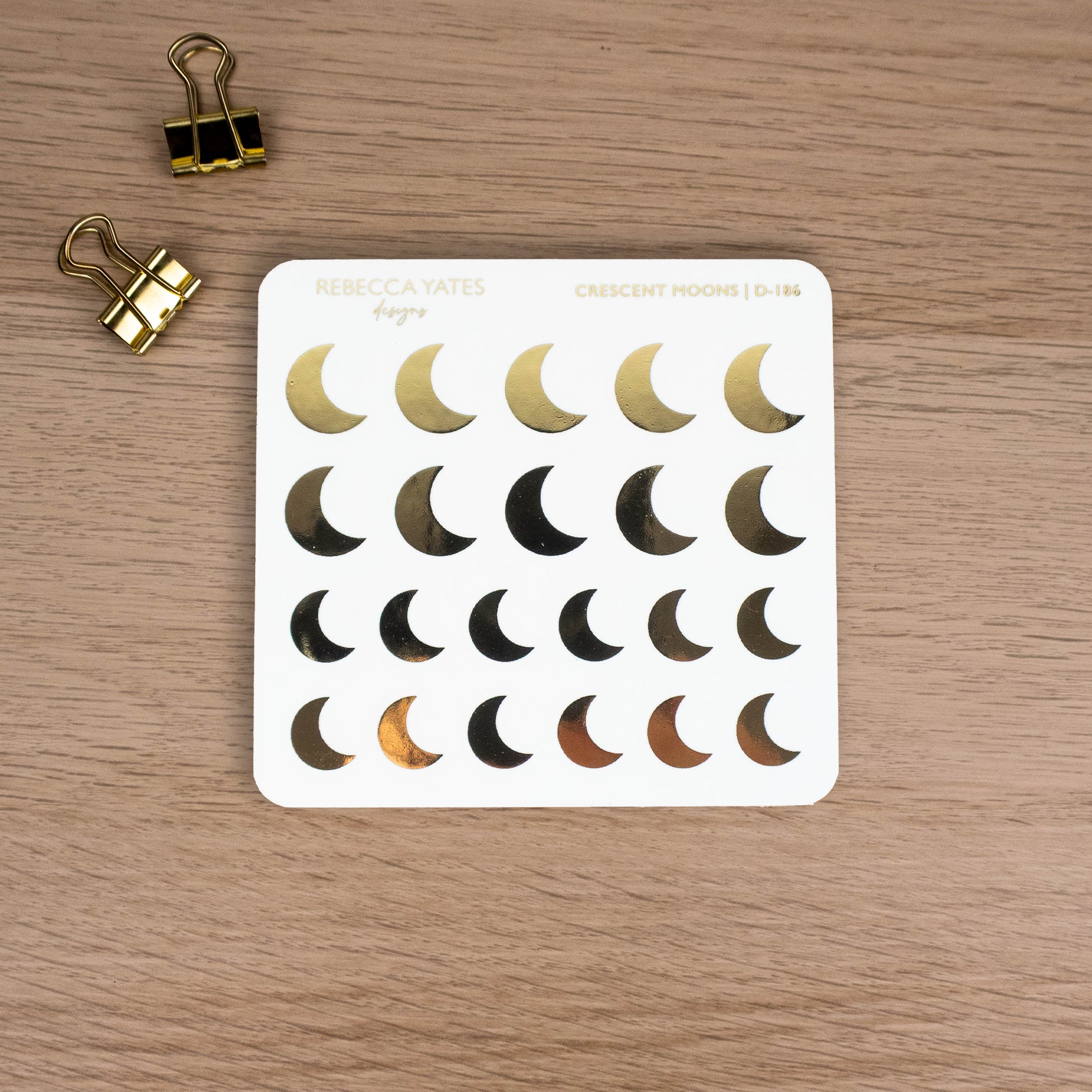 Crescent Moons - D-186