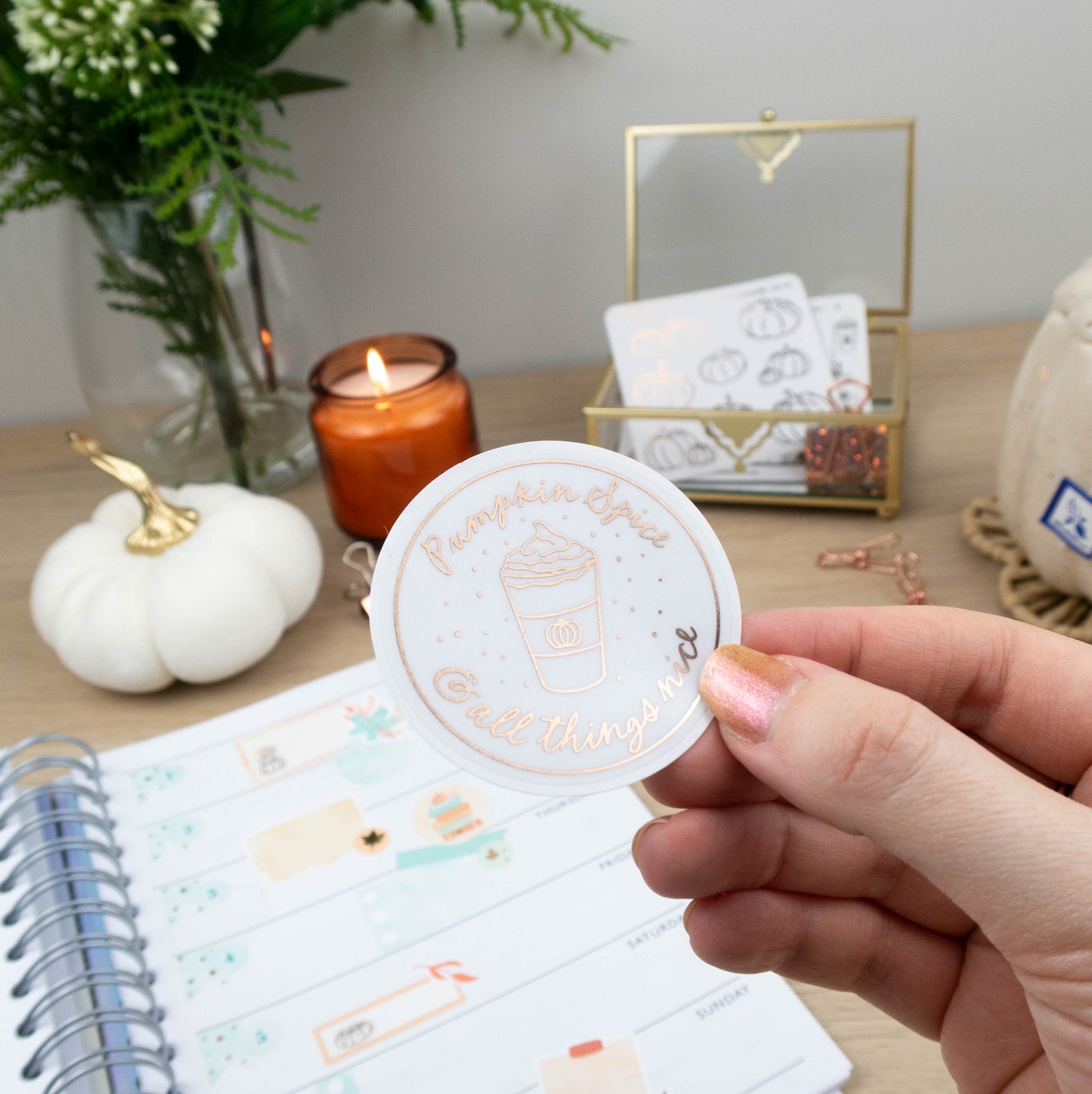 AUTUMN LOVERS CLUB - SINGLE STICKER