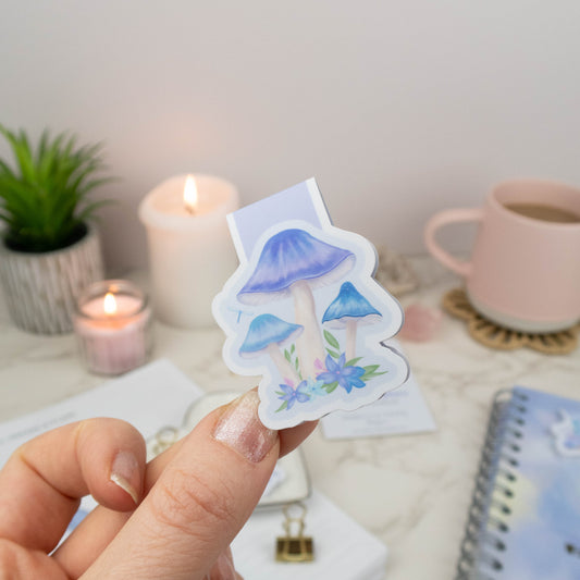 SECRET GARDEN TOADSTOOLS  - MAGNETIC BOOKMARK