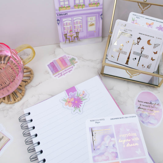 DREAMY FLOWERS   - MAGNETIC BOOKMARK