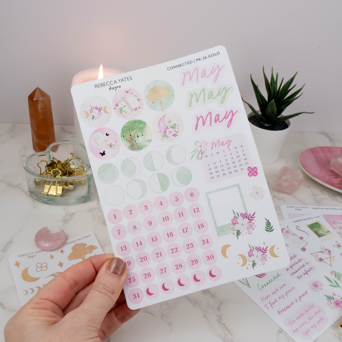 May monthly overview stickers, pink and green numbers and decorative stickers.